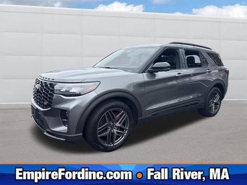 Carbonized Gray Metallic 2025 Ford Explorer ST
