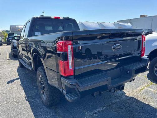2025 Ford F-250 Lariat