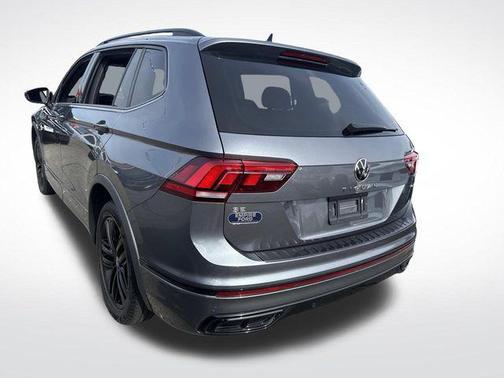 2022 Volkswagen Tiguan 2.0T SE R-Line Black 4MOTION