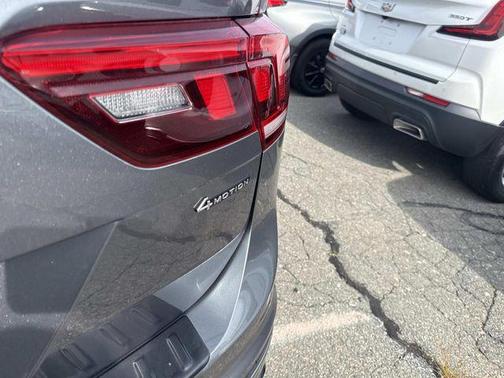 2022 Volkswagen Tiguan 2.0T SE R-Line Black 4MOTION