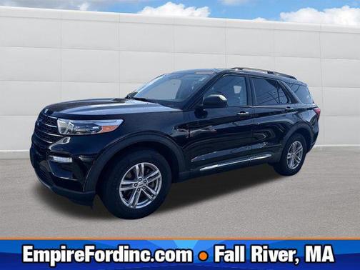 Agate Black Metallic 2022 Ford Explorer XLT