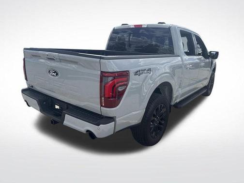 Avalanche 2026 Ford F-150 Lariat
