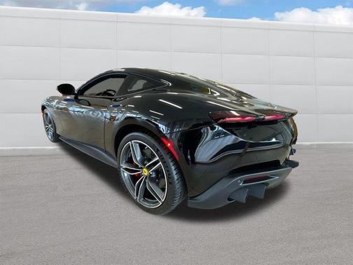 2024 Ferrari Roma Base