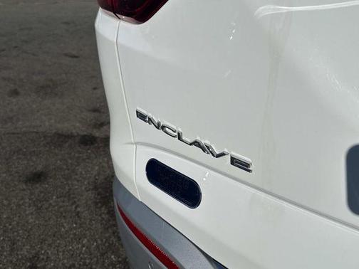 2023 Buick Enclave Essence FWD