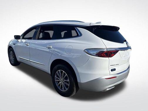 2023 Buick Enclave Essence FWD
