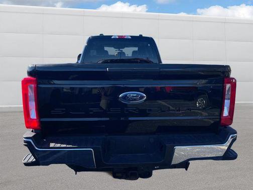 2024 Ford F-350 XLT