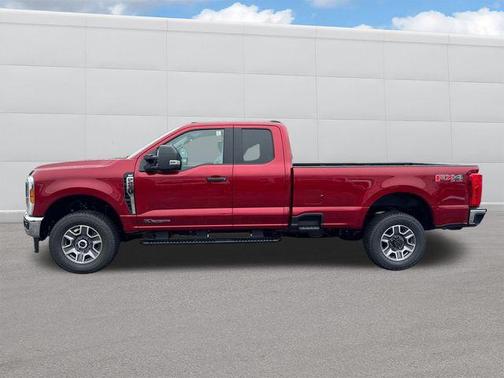 2025 Ford F-250 XLT