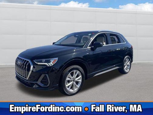 2024 Audi Q3 Premium 45 TFSI S line quattro Tiptronic