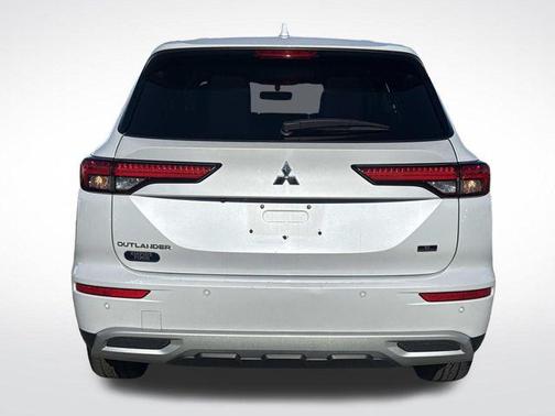 2023 Mitsubishi Outlander SE Special Edition 2WD