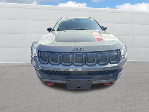 Sting-Gray Clearcoat 2022 Jeep Compass Trailhawk