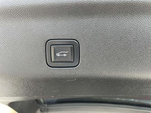 2021 Chevrolet Tahoe 4WD High Country