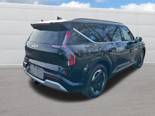 2024 Kia EV9 Land