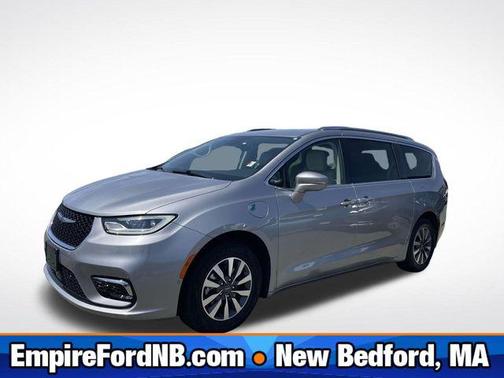 2021 Chrysler Pacifica Hybrid Touring L