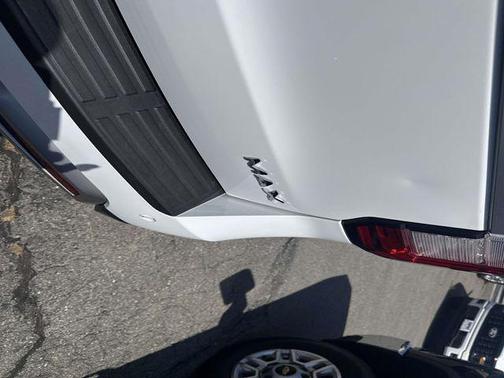 Oxford White 2022 Ford Expedition Max XLT