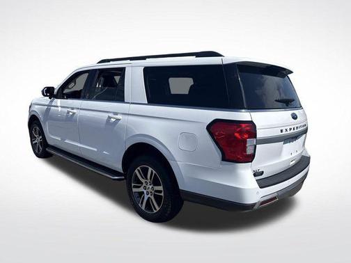 Oxford White 2022 Ford Expedition Max XLT