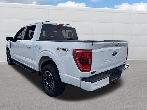 Oxford White 2023 Ford F-150 XLT