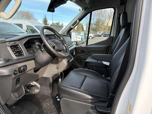 2025 Ford Transit-150 Base