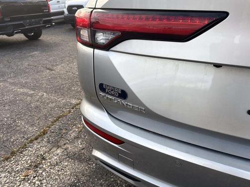 2024 Mitsubishi Outlander SE 2.5 S-AWC