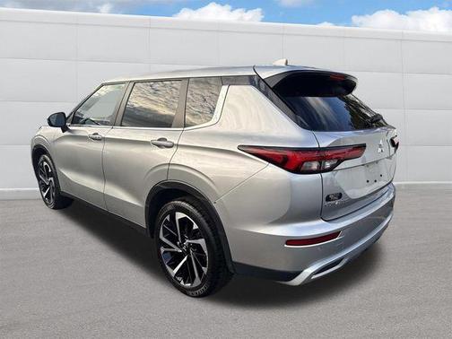 2024 Mitsubishi Outlander SE 2.5 S-AWC