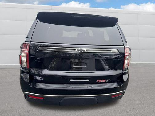 2021 Chevrolet Suburban RST