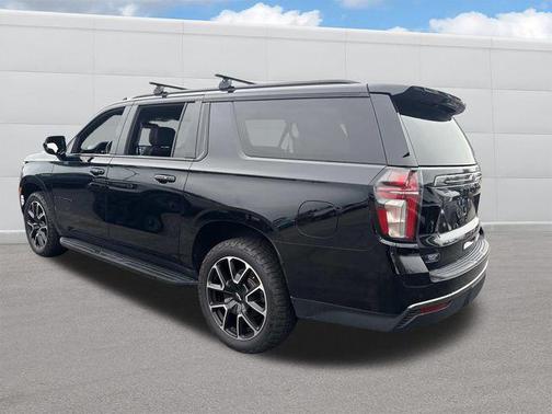 2021 Chevrolet Suburban RST