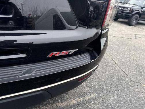 2021 Chevrolet Suburban RST