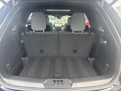 Agate Black Metallic 2025 Ford Explorer ST
