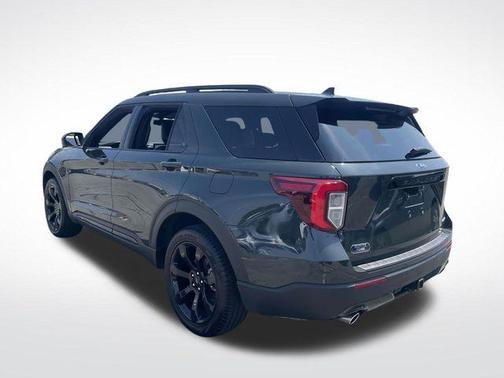 2024 Ford Explorer ST-Line