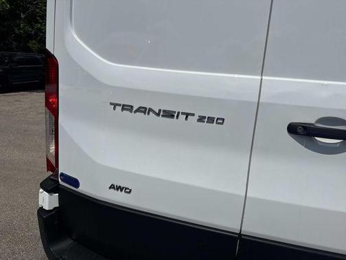 Oxford White 2023 Ford Transit-250 Base