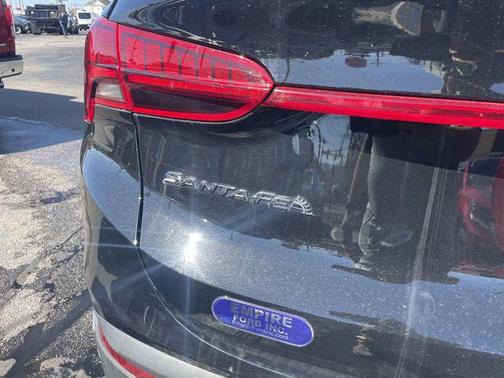 2023 Hyundai SANTA FE HEV SEL Premium