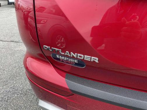 2023 Mitsubishi Outlander SEL 2.5 2WD