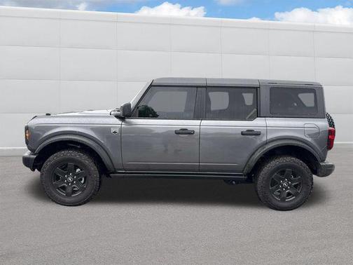 Carbonized Gray Metallic 2025 Ford Bronco Big Bend