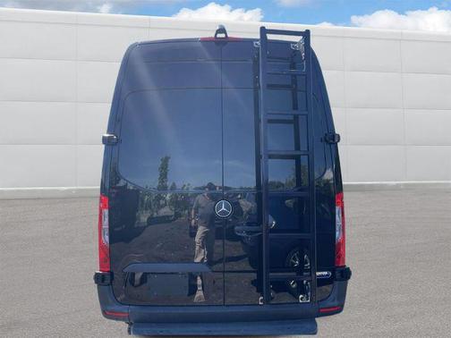 2020 Mercedes-Benz Sprinter 2500 Standard Roof