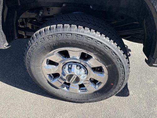 Agate Black Metallic 2026 Ford F-350 Lariat