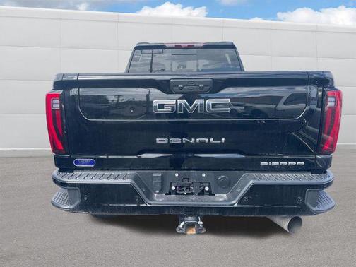 2024 GMC Sierra 2500 Denali Ultimate