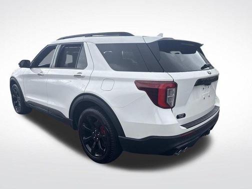 Star White Metallic Tri-Coat 2024 Ford Explorer ST