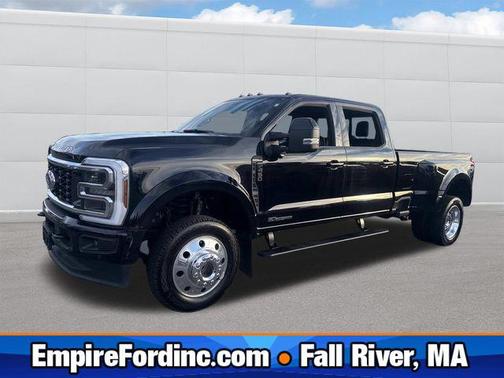 2025 Ford F-450 Platinum
