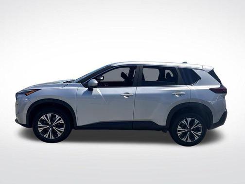 Brilliant Silver Metallic 2023 Nissan Rogue SV