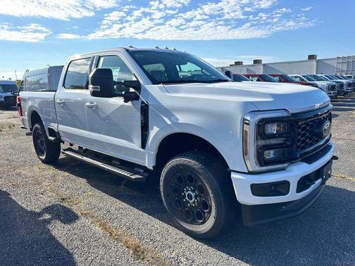 2026 Ford F-350 XLT