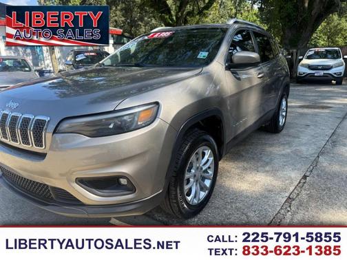 Gold 2019 Jeep Cherokee Latitude