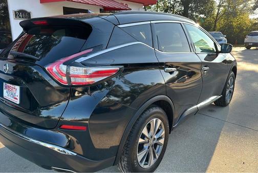 Magnetic Black 2016 Nissan Murano SV