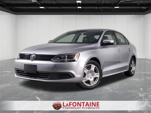 2014 Volkswagen Jetta Auto SE