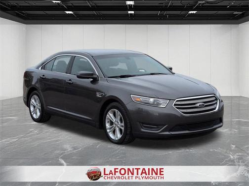 2015 Ford Taurus SEL