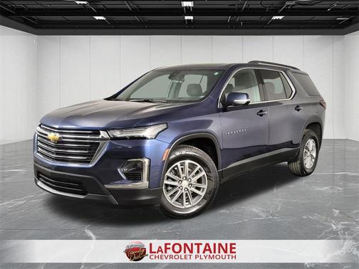 2023 Chevrolet Traverse LT Cloth