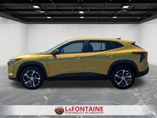 Nitro Yellow Metallic 2024 Chevrolet Trax 1RS
