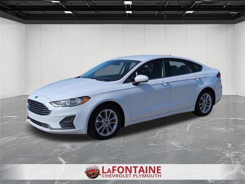 2020 Ford Fusion SE