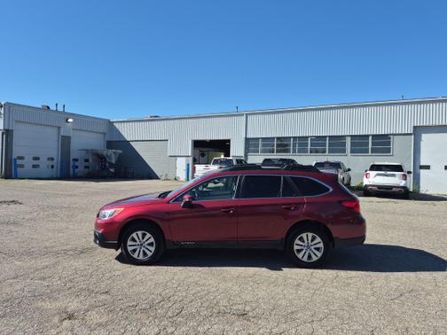 Venetian Red Pearl 2017 Subaru Outback 2.5i Premium