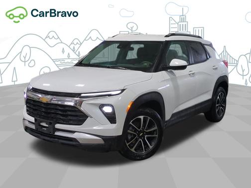 Summit White 2025 Chevrolet Trailblazer LT