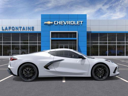 Arctic White 2026 Chevrolet Corvette Stingray w/1LT