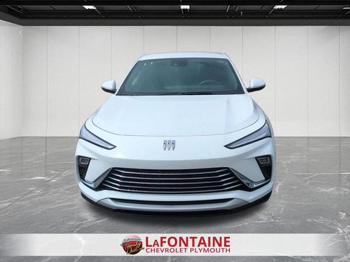 Summit White 2025 Buick Envista Preferred FWD